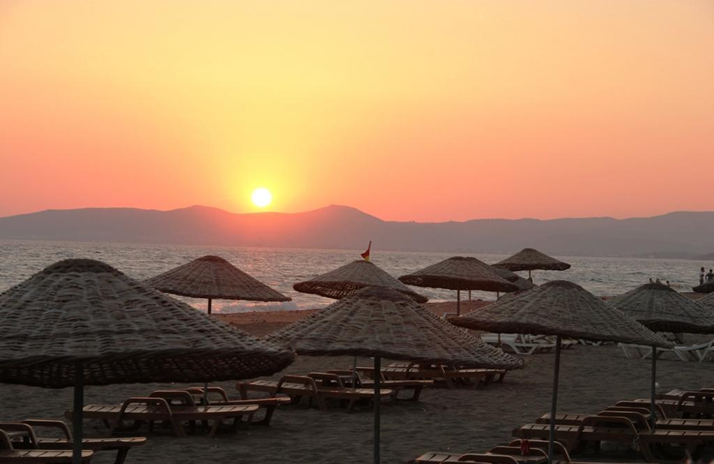 Gumuldur Mavi Deniz Hotel Buitenkant foto